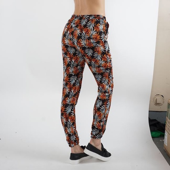 Casual joggers white and orange leaf fun lightweight casual fall jasmin pants - Picture 3 of 3